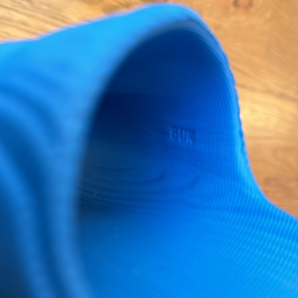 Adidas Slides - Picture 6 of 7